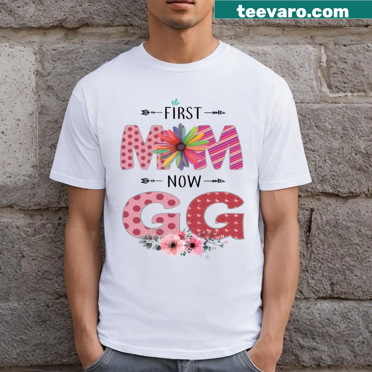 Illustrative floral t-shirt for mothers and grandmothers with text. — on a men's t-shirt