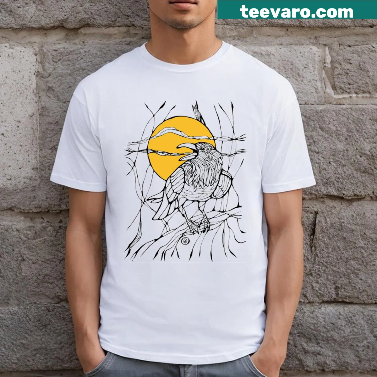 Neurographic raven design with yellow sun illustration — on a men's t-shirt