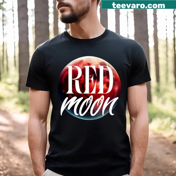 Illustration of a red moon on a minimalist T-shirt