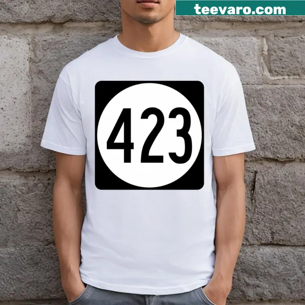 T-shirt featuring typography design for Iowa State Route 423