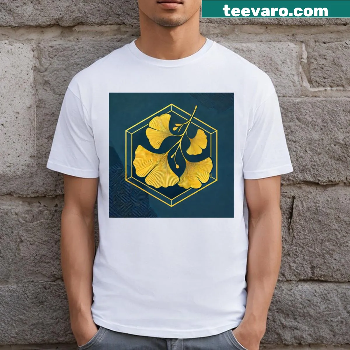 Silhouette of a ginkgo leaf on a t-shirt — on a men's t-shirt