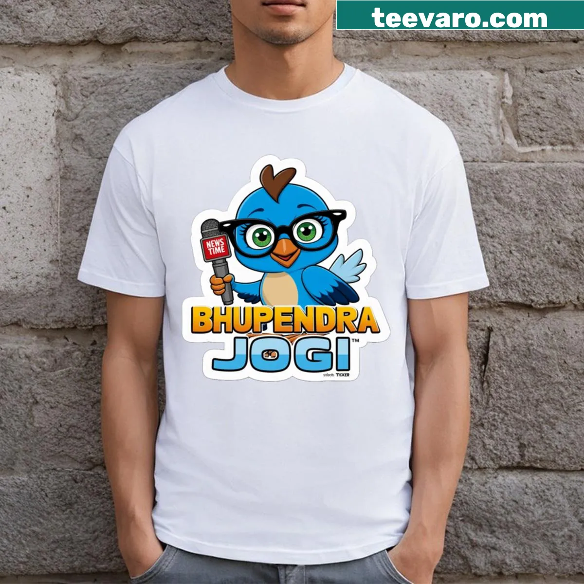 Cartoon bird as a news reporter on a T-shirt — on a men's t-shirt