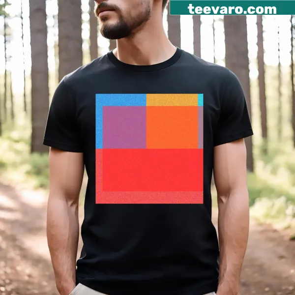 Pattern T-shirt with abstract minimalist design
