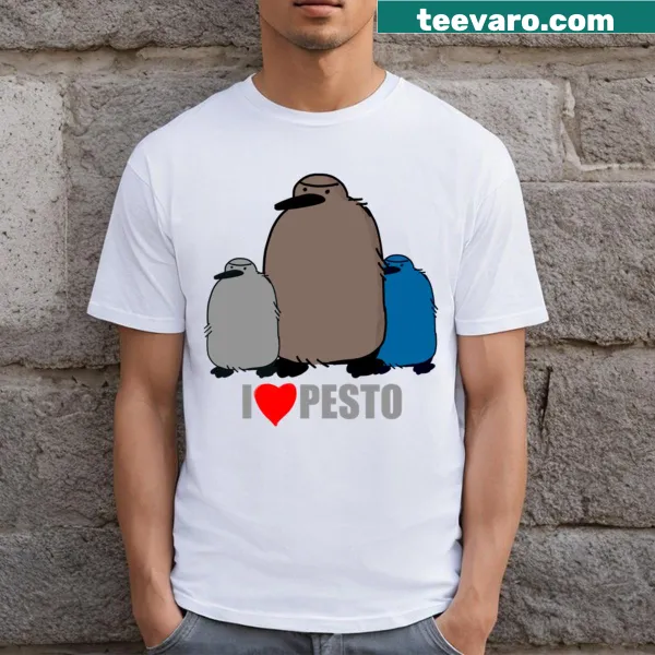 Playful King Pesto t-shirt with food-themed illustration