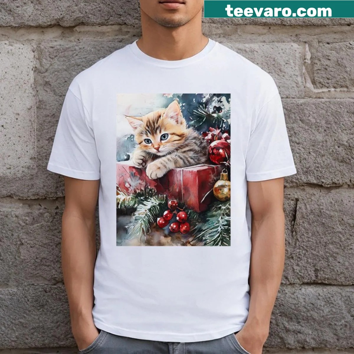 Cute T-shirt with a kitten and Christmas presents — on a men's t-shirt