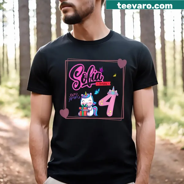 Minimalist T-shirt in pink, designed for versatility and comfort.