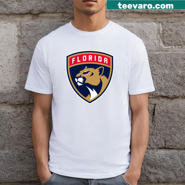 Dynamic t-shirt featuring an aggressive attack illustration