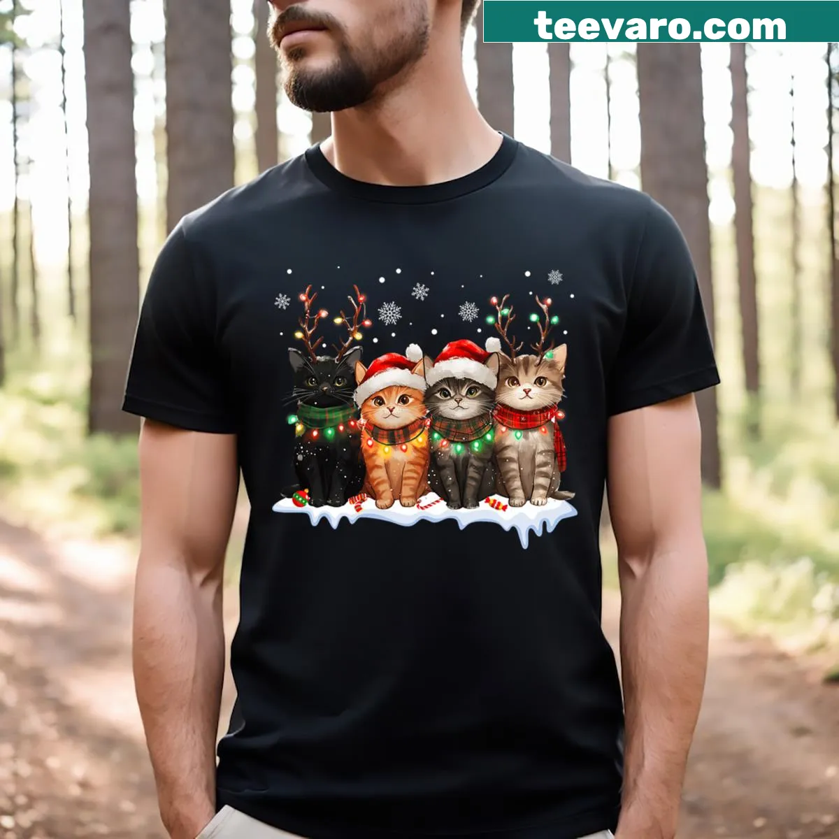 Christmas T-shirt with a cat dressed as Santa and lights — on a men's t-shirt