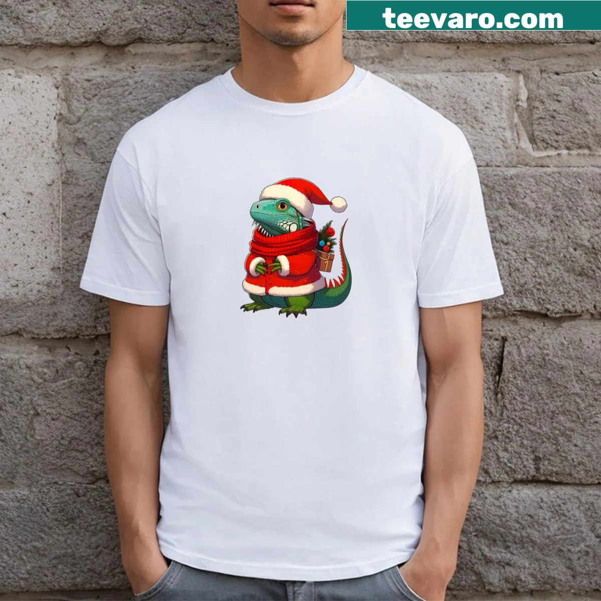Cute iguana dressed as Santa on t-shirt — on a men's t-shirt