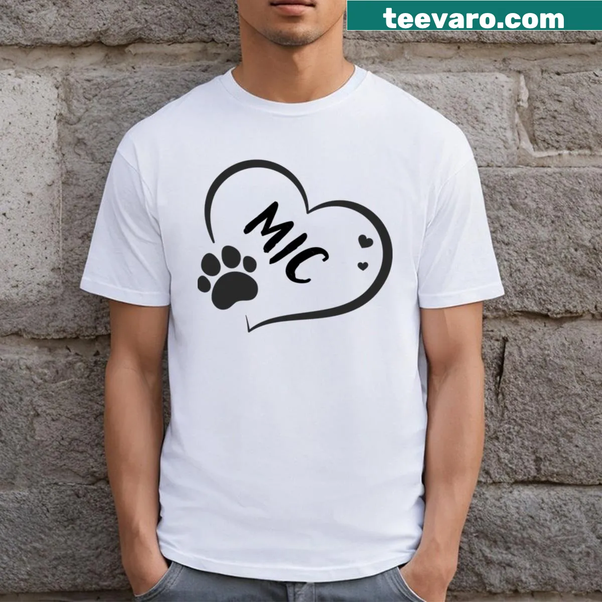 Heart and paw graphic t-shirt for dog and cat lovers with a mic — on a men's t-shirt