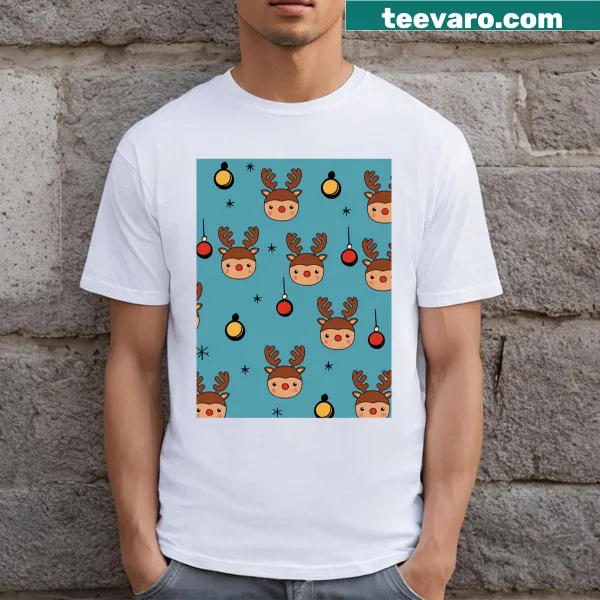 T-shirt with a playful reindeer pattern design