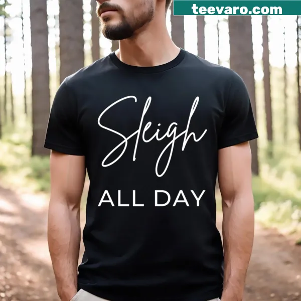 Playful 'Sleigh' graphic T-shirt for Christmas