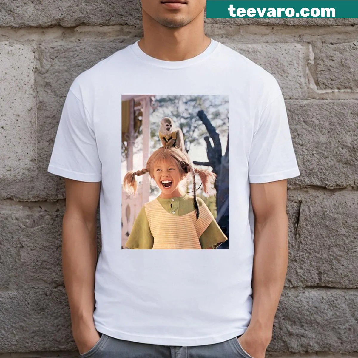 Illustration of Pippi Longstocking on shirt — on a men's t-shirt