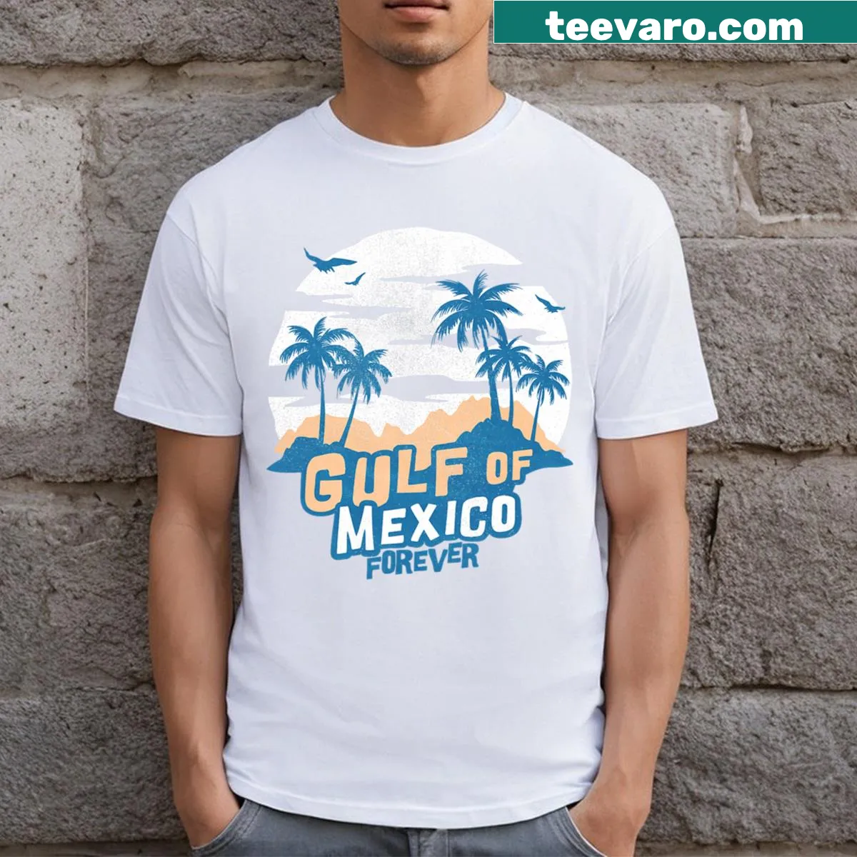 Artistic illustration of the Gulf of Mexico — on a men's t-shirt