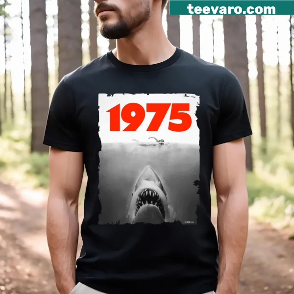 Fan art t-shirt featuring themes from the movie Jaws
