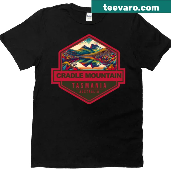T-shirt featuring Cradle Mountain in Tasmania