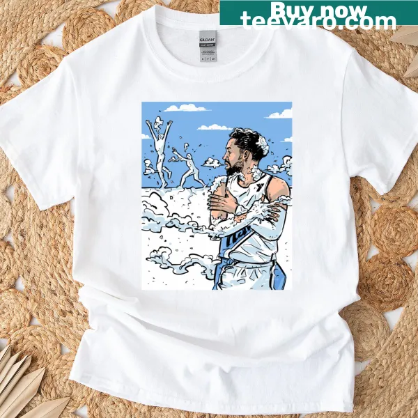 T-shirt featuring cartoon characters from the Ice Age animated franchise.
