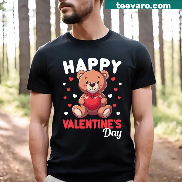 Cute kids T-shirt for Valentine's Day featuring bear and heart design