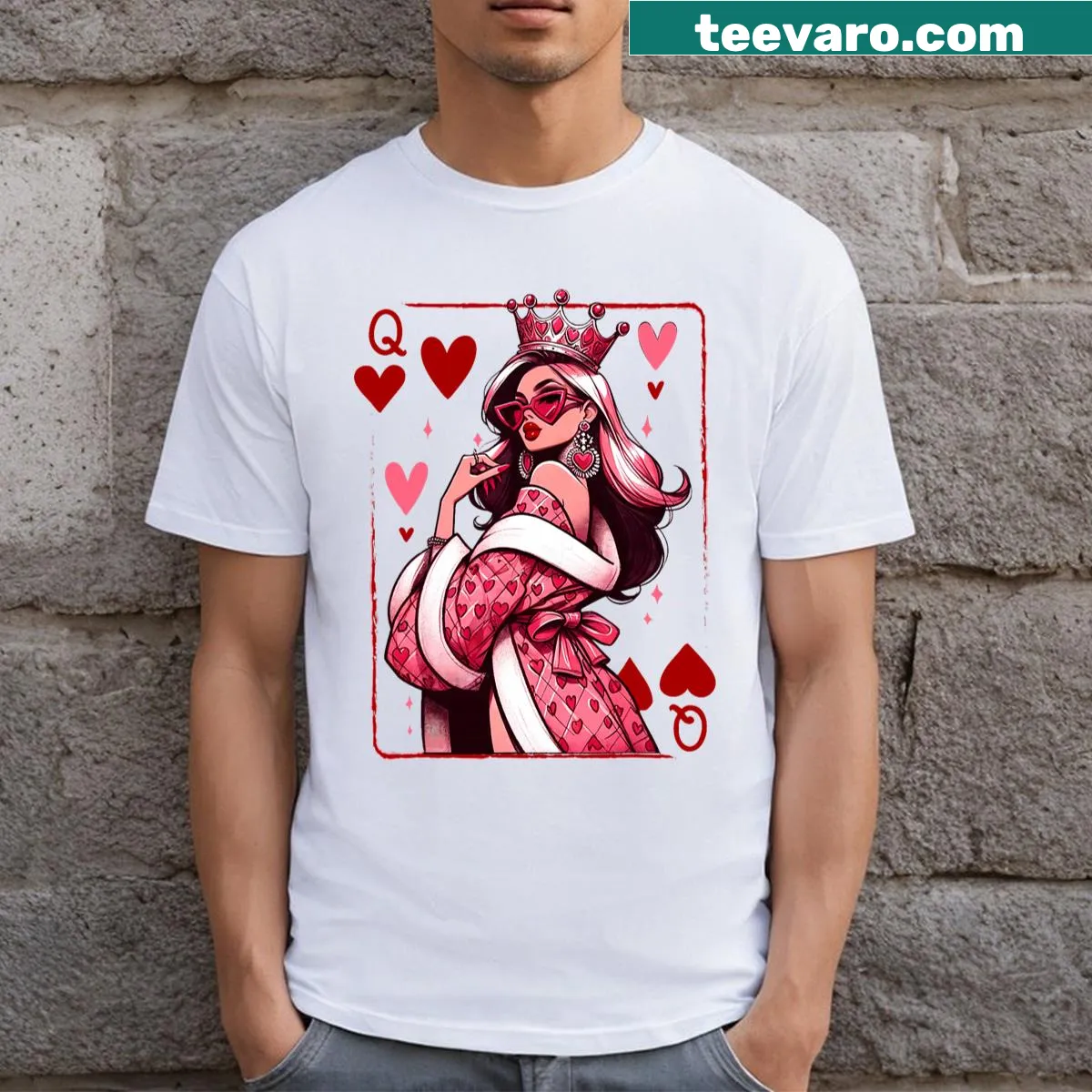 Cute Queen of Hearts t-shirt with feminist illustration