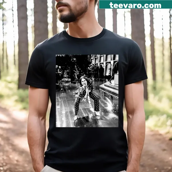 Minimalist t-shirt with simple text design