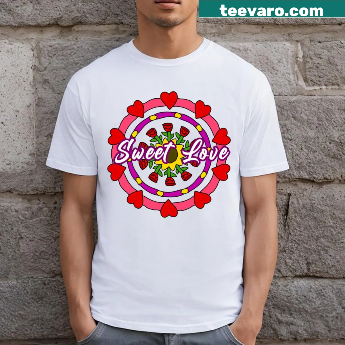 Valentine's Day T-shirt with a circle of hearts