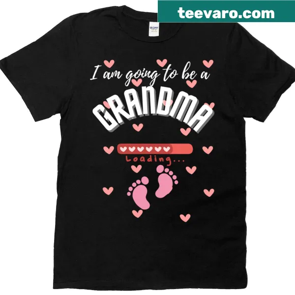 Cute T-shirt announcing 'I Am Going To Be A Grandma'