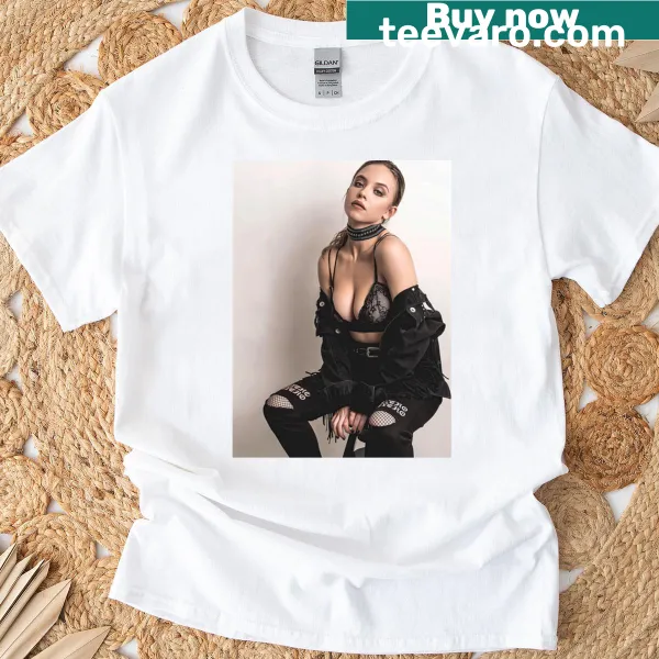Artistic t-shirt featuring Sydney Sweeney