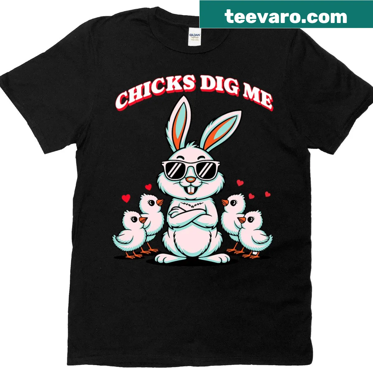 Cartoon bunny with 'Chicks Dig Me' phrase for Easter. — on a men's t-shirt