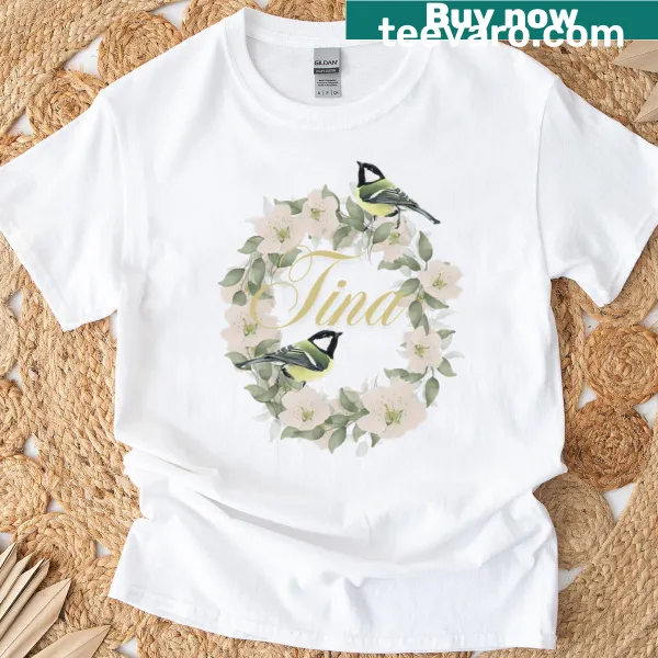 Personalized t-shirt featuring the name Tina in stylish typography.