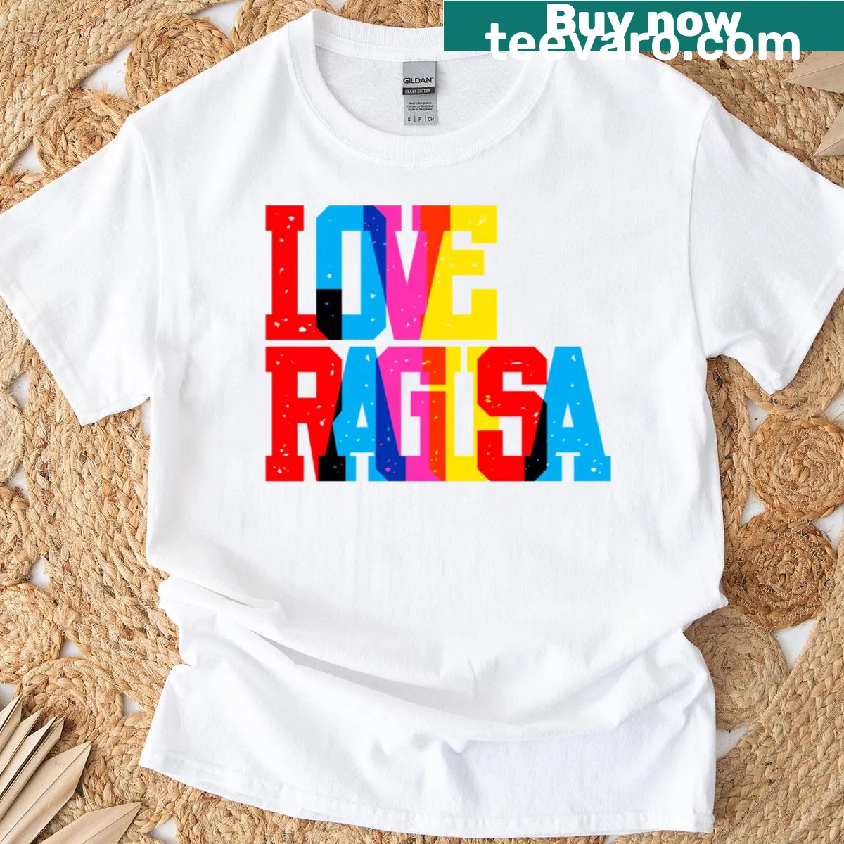 Artistic depiction of Ragusa, Sicily, on a T-shirt — on a men's t-shirt