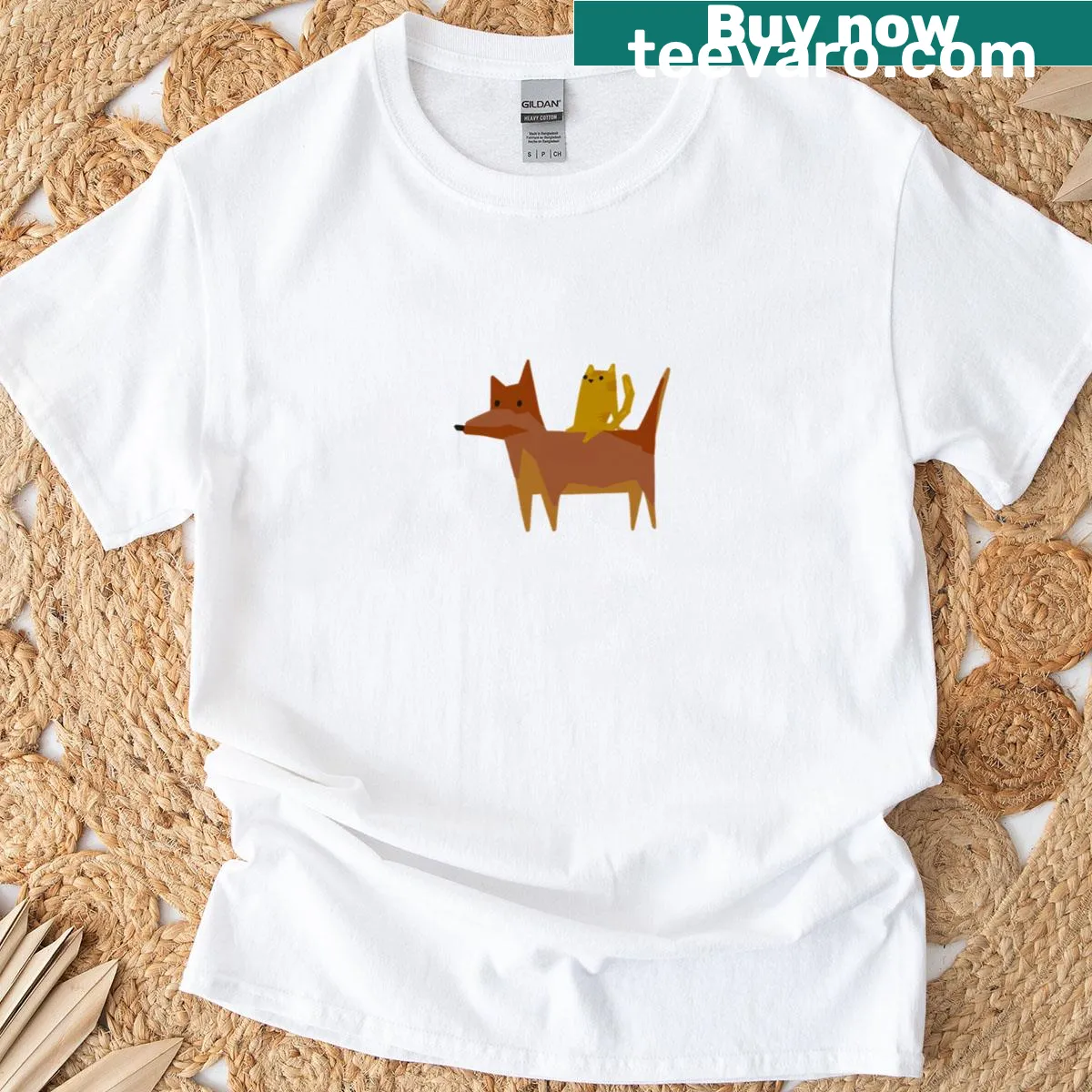 Illustration of a dog and cat on a t-shirt for pet lovers — on a men's t-shirt