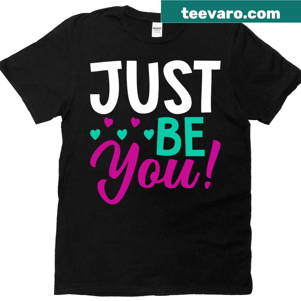 T-shirt with the phrase 'Positive Vibes Good Energy' in motivational typography — on a men's t-shirt