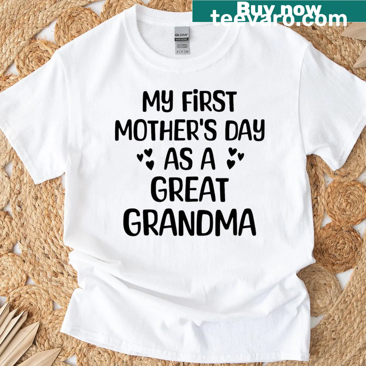 T-shirt celebrating great-grandmothers featuring the title 'First Great Grandma.' — on a men's t-shirt