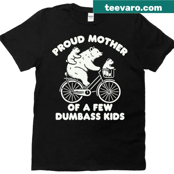 Funny T-shirt with bear illustration and Proud Dad text for Father's Day.