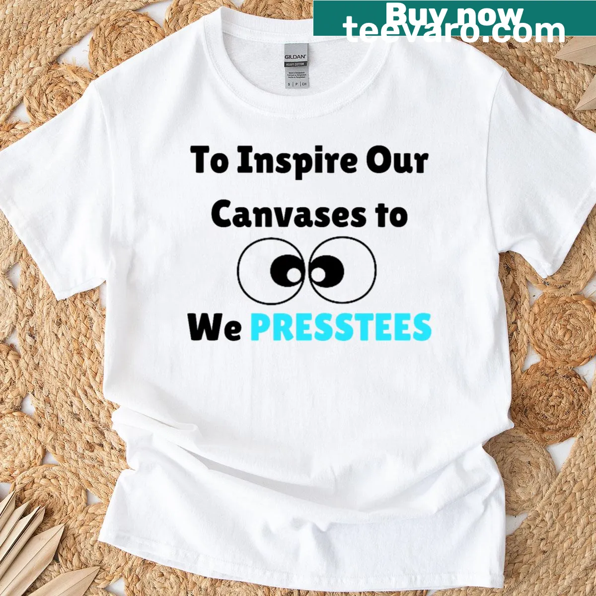 Minimalist T-shirt in a clean design — on a men's t-shirt