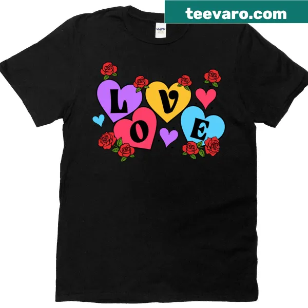 T-shirt celebrating maternal hugs with text design.