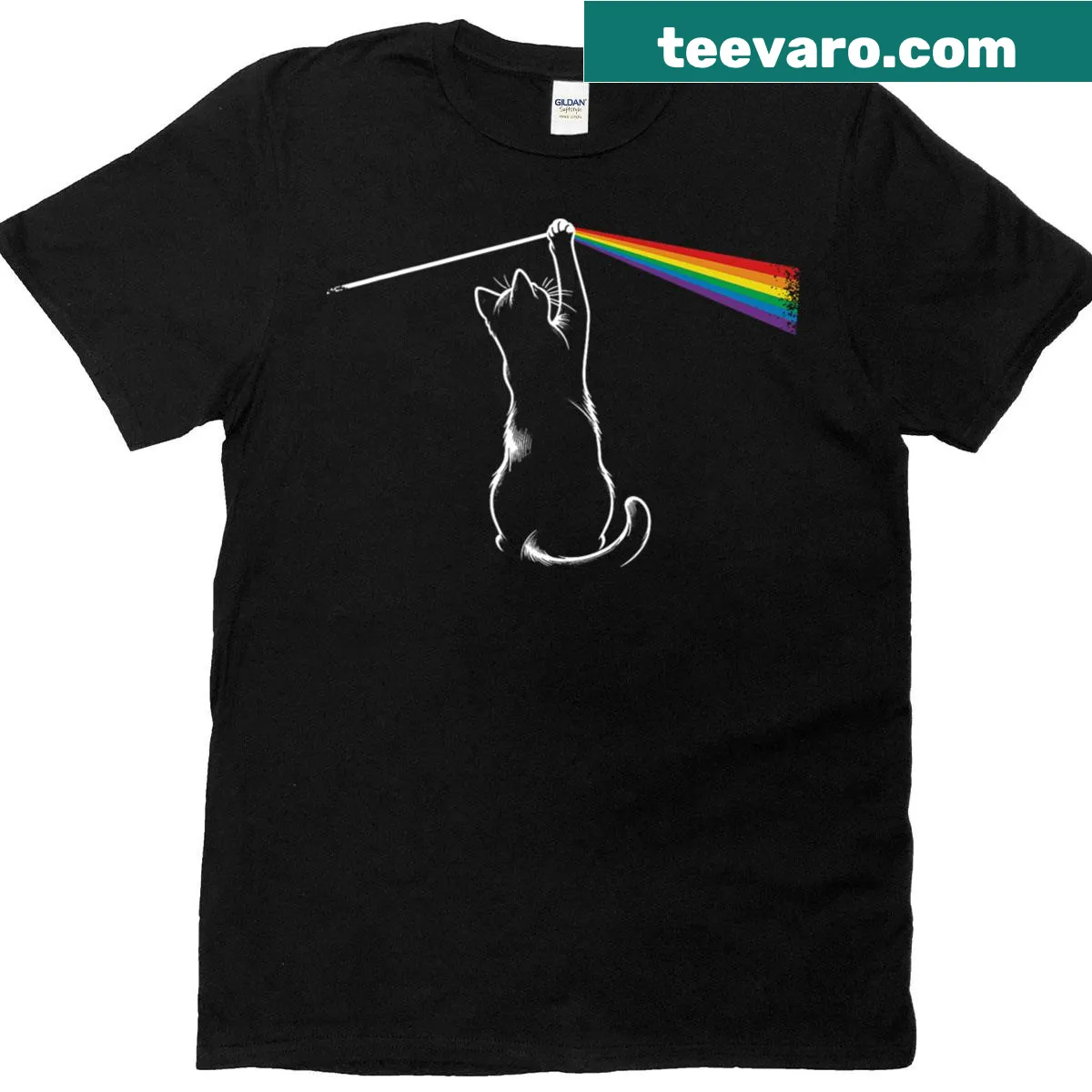 Funny T-shirt with cartoon cats playing with light — on a men's t-shirt