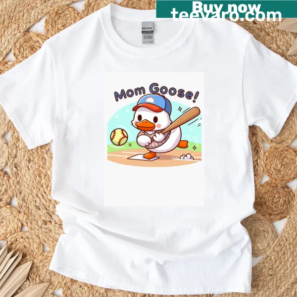 Funny baseball mom design T-shirt