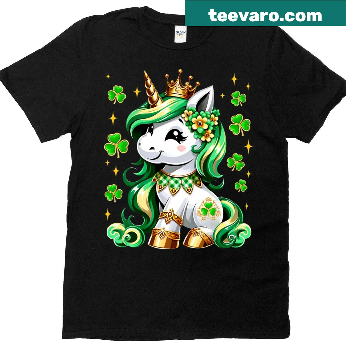 Cute unicorn with shamrocks and leprechaun elements for St. Patrick's Day — on a men's t-shirt