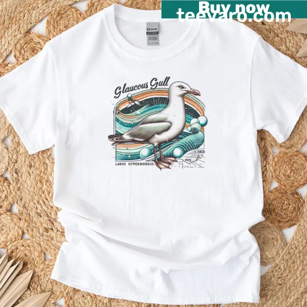 Detailed image of a Glaucous Gull on a T-shirt