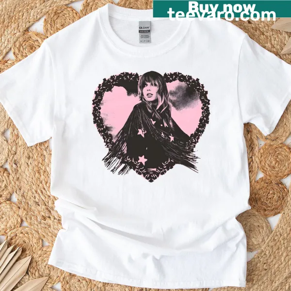 T-shirt with the phrase 'Taylor's Heart' in elegant typography