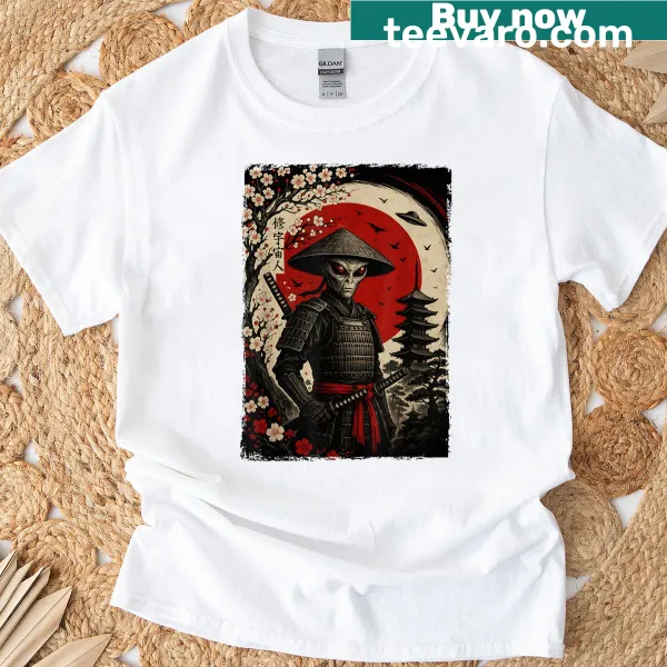 T-shirt combining Ukiyo-e art with an alien samurai and cherry blossoms