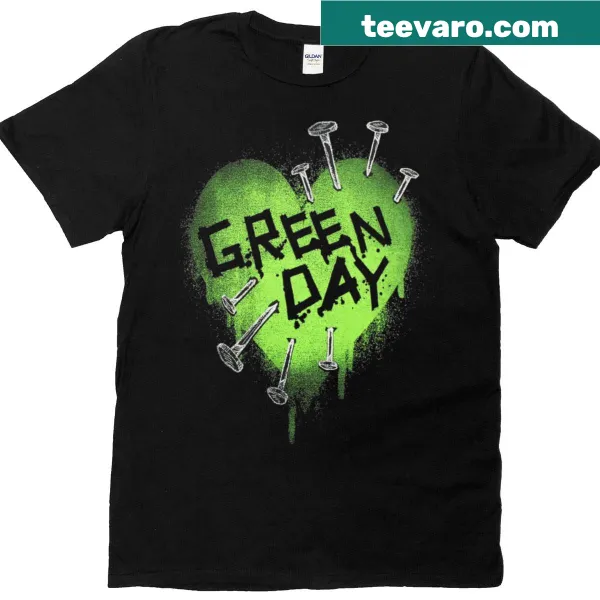 Vintage-style T-shirt featuring Green Day band graphics