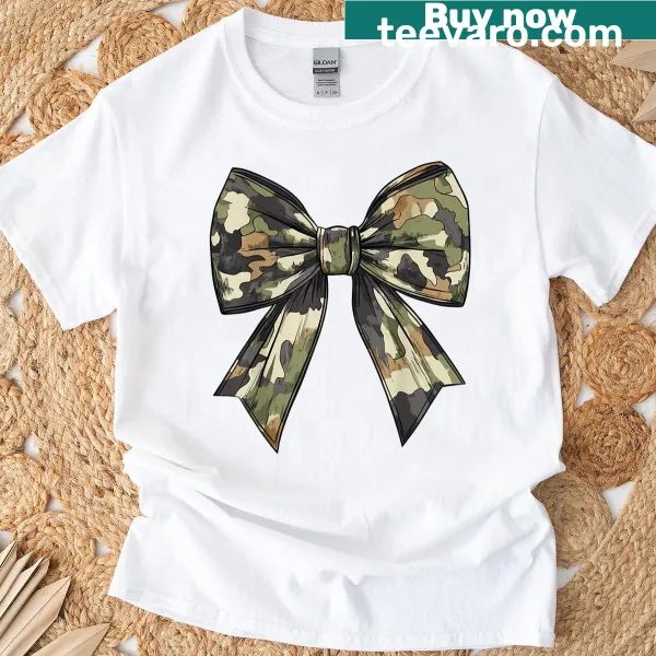 Cute camo t-shirt with bow illustration for women