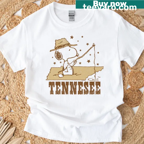 Snoopy fishing cartoon graphic T-shirt