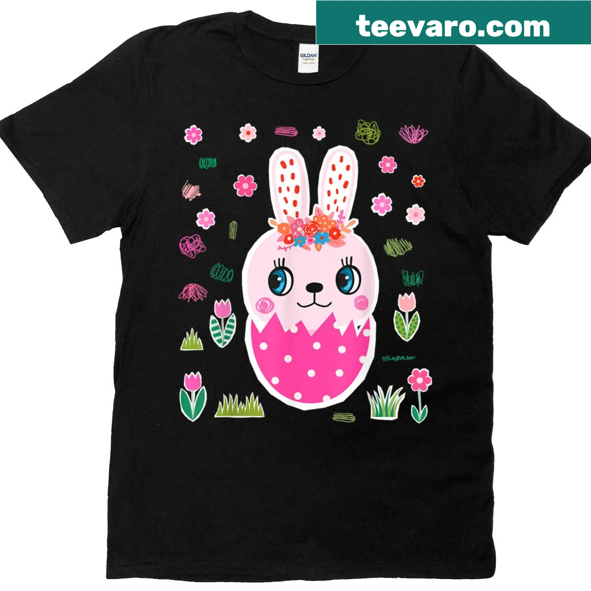 Cartoon bunny in an Easter egg surrounded by flowers on a T-shirt — on a men's t-shirt