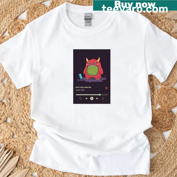Bold typography t-shirt with the phrase 'Dont Play With Me'