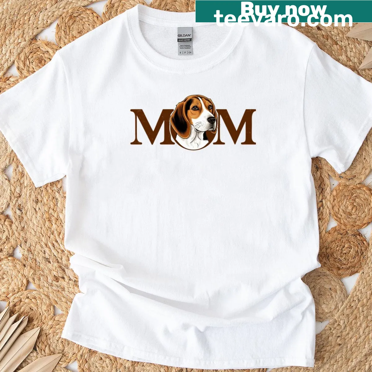 Illustration of a beagle for Beagle Mom t-shirt — on a men's t-shirt