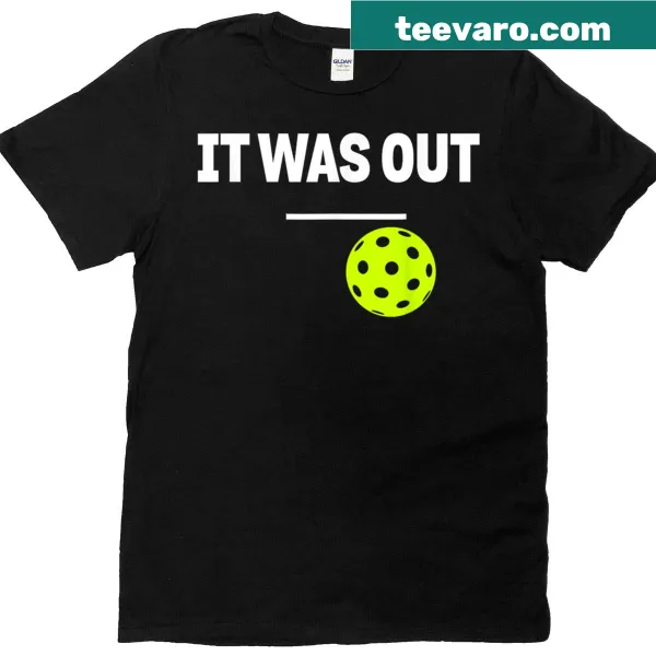 Humorous pickleball phrase design for players and fans
