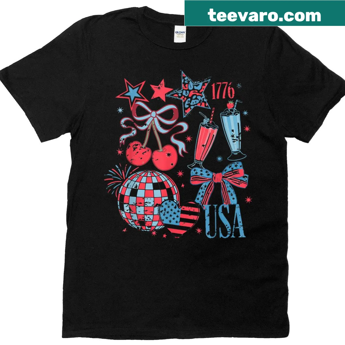 Retro grunge-style USA T-shirt with brushstroke design for July 4th — on a men's t-shirt